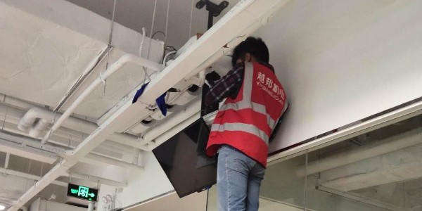 中央空调过渡季节应该怎么进行清洗保养工作？