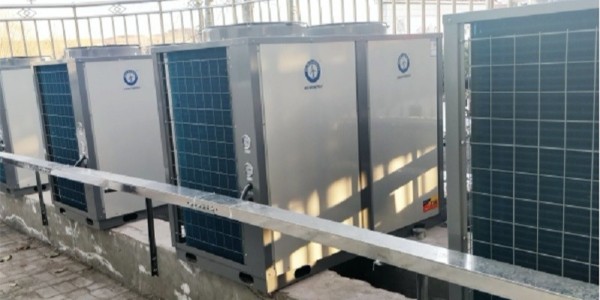 空气能热泵的的主要部件有哪些呢？