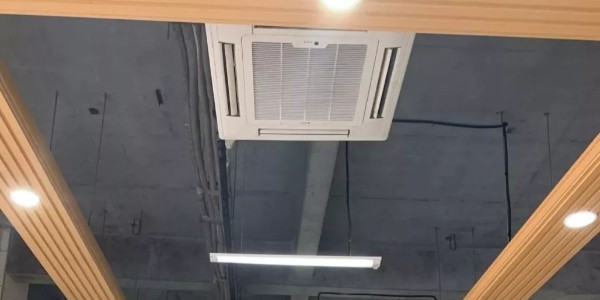 食堂厨房可以装空调吗？