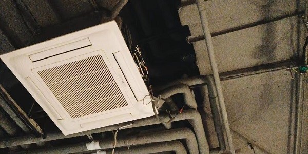 如何评估并选择性价比高的风机盘管，考虑其能效与售价的比较？