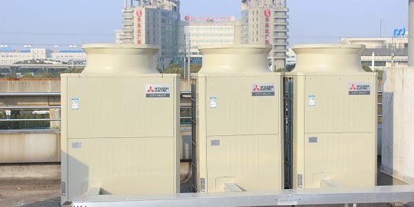 越邦机电-中央空调安装清洗方法、原因、分类、注意问题详解