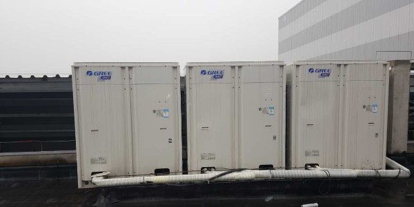 上海中央空调怎么防冻，冬天调到多少温度比较适宜？